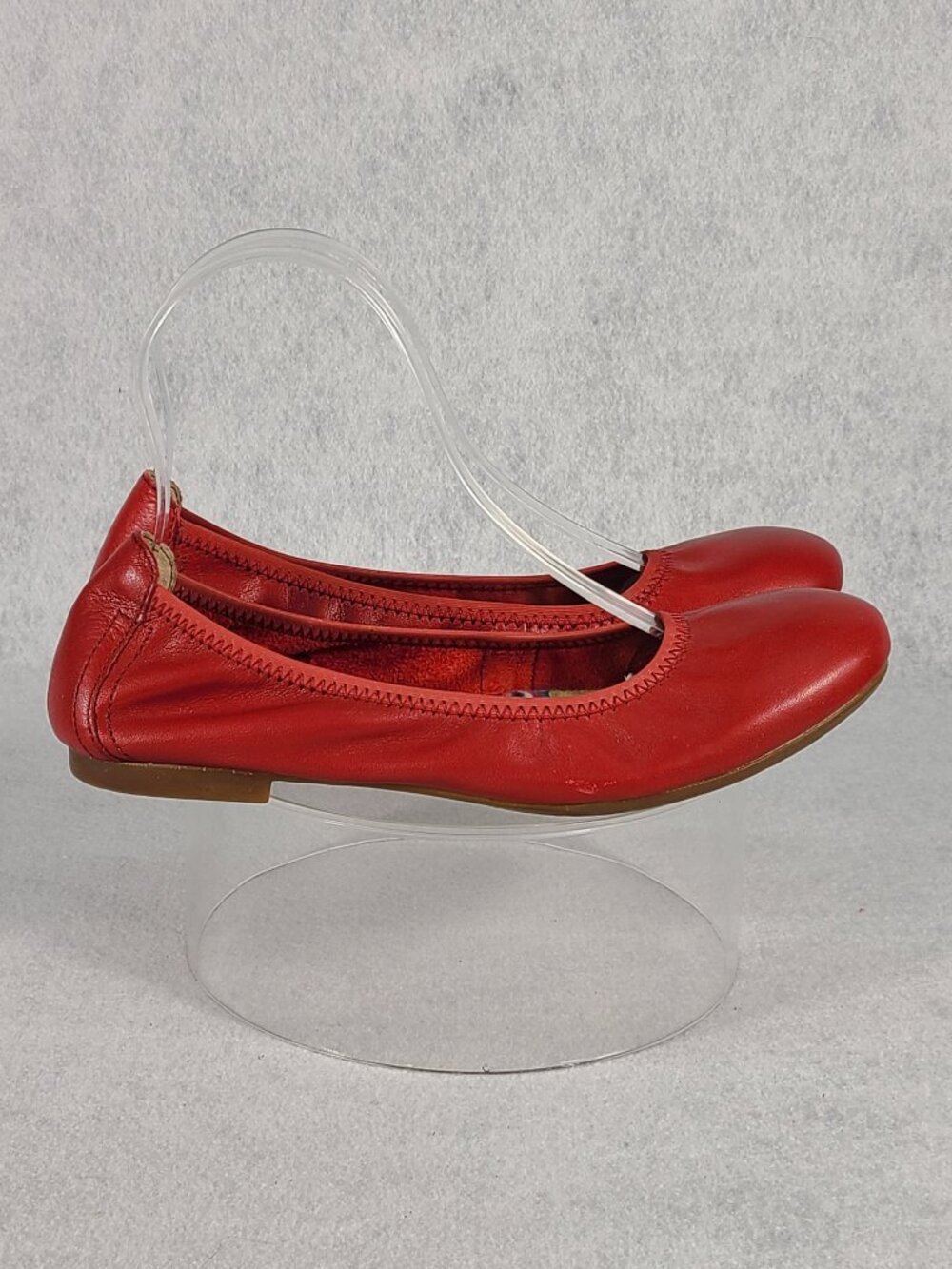 Born Julianne Ballet Flats Shoes Womens Size 7 Red Leather Slip On Classic NWOT